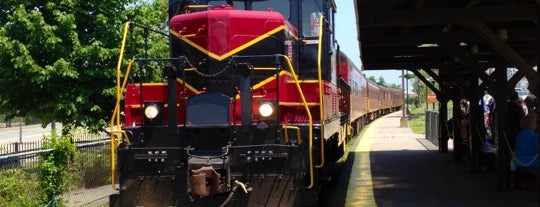 Cape Cod Central Railroad is one of Johnさんのお気に入りスポット.