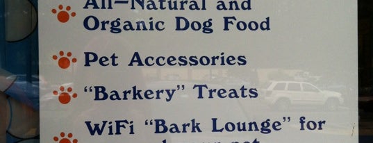 Bark 'N Bubbles is one of Best of NoVA 2012: Services.