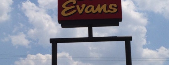 Bob Evans Restaurant is one of Fort Wayne Food.