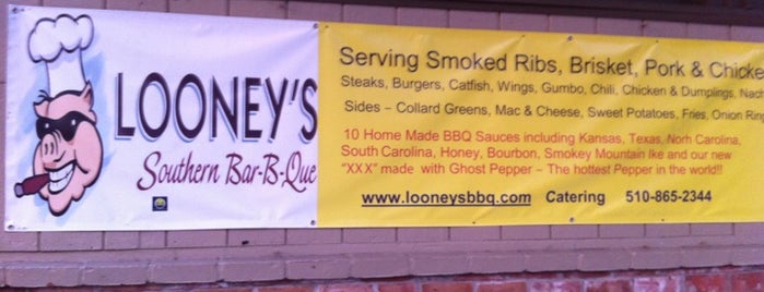 Looney's Southern Bar-B-Que is one of Places I want to eat.