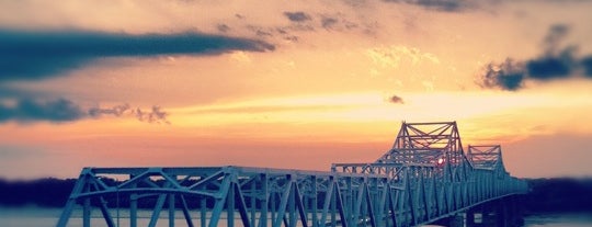 Vicksburg Bridge is one of Lieux qui ont plu à edward.