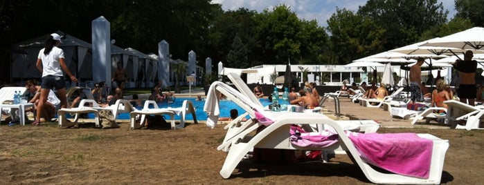 Piscină is one of Visited places.