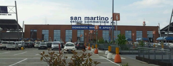 Centro Commerciale San Martino 2 is one of Centri Commerciali.