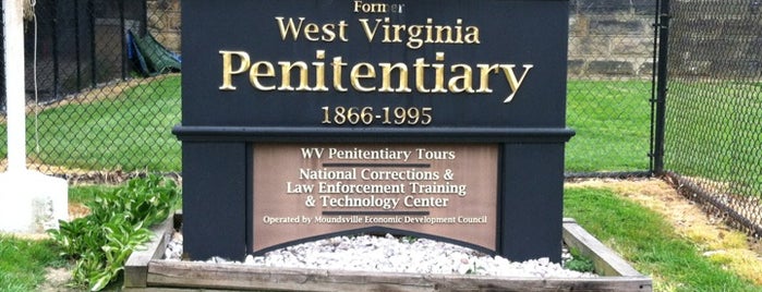 West Virginia Penitentiary is one of Krysta: сохраненные места.