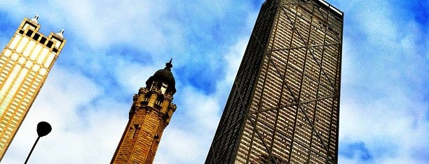 Chicago Water Tower is one of FUCK YEAH COAST TO COAST.