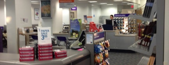 FedEx Office Print & Ship Center is one of Ann : понравившиеся места.