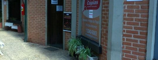 AD Cópias is one of Lugares favoritos de Elaine.