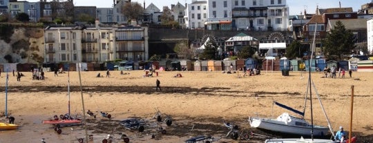 Broadstairs Beach is one of Further Afield.