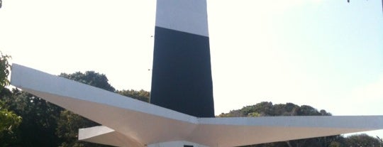Farol do Cabo Branco is one of สถานที่ที่บันทึกไว้ของ George.