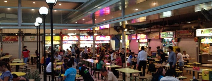 Pasir Panjang Food Centre is one of 冰淇淋'ın Beğendiği Mekanlar.