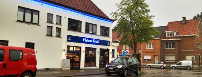 Flora Friet is one of Orte, die Hanne gefallen.