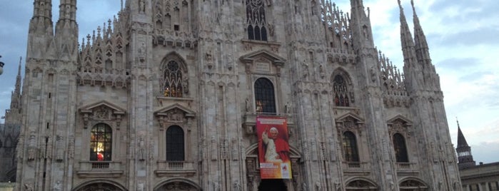 Duomo di Milano is one of Viaggi Italia.