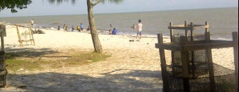 Pantai Kelanang is one of Banting's Best Spots.