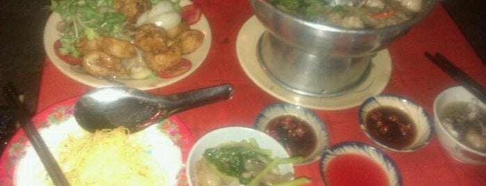 Lẩu lề đường Hàng Xanh is one of Eating out in Saigon.