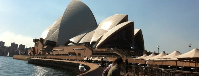 Teatro dell'opera di Sydney is one of World Traveler.