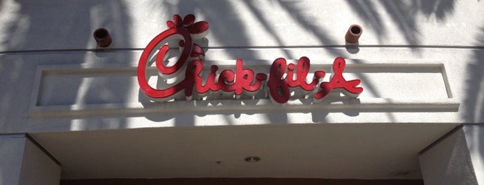 Chick-fil-A is one of Orte, die Cristina gefallen.