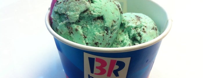 Baskin-Robbins is one of CentralPlaza Grand Rama 9.