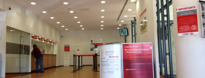 HSBC Plaza Financiera is one of Lieux qui ont plu à Alejandro.