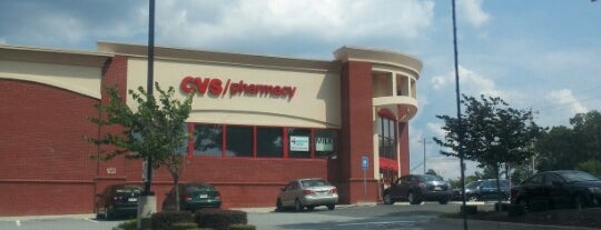 CVS pharmacy is one of Lugares favoritos de Staci.