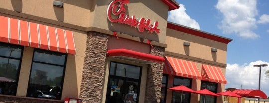 Chick-fil-A is one of Fernandoさんのお気に入りスポット.