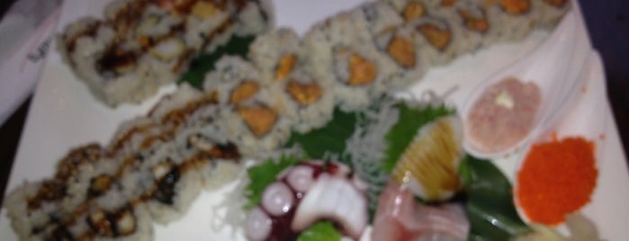 Sushi Mora is one of Lugares favoritos de Lover.