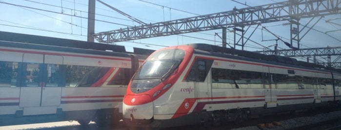 Estación de Cercanías de Madrid-Atocha is one of Cercanías C2 Madrid.