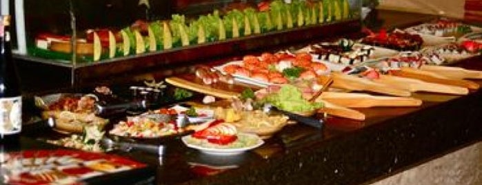 Kiuri Sushi Bar is one of Top 10 dinner spots in itarema.