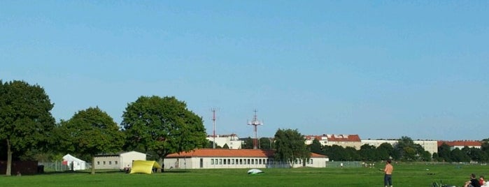 Tempelhofer Park is one of fav parks'n'places in bln.