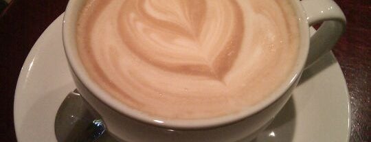 Flat Caps Coffee is one of สถานที่ที่บันทึกไว้ของ Marlyn Guzman.