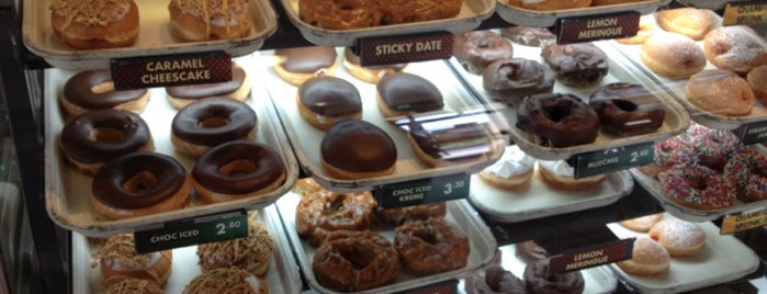 Krispy Kreme is one of Kieranさんのお気に入りスポット.