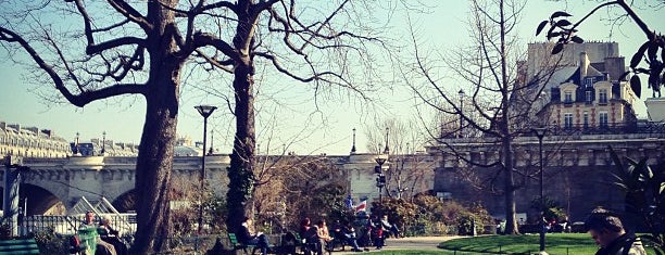 Square du Vert-Galant is one of Paris.