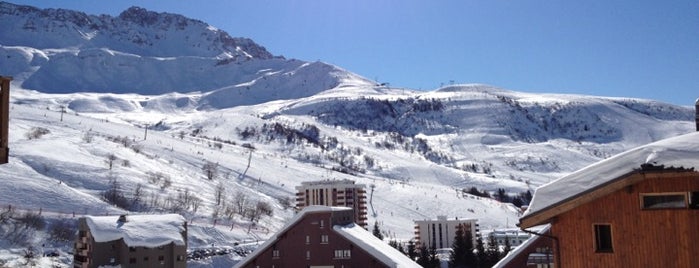 Saint-François Longchamp is one of Stations de ski (France - Alpes).