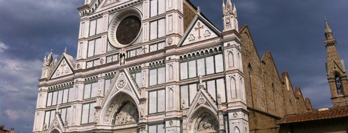 Santa Croce Bazilikası is one of Michelangelo in Tuscany.