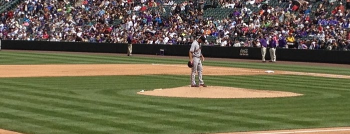 Dugout At Coors Field is one of Locais curtidos por Matthew.