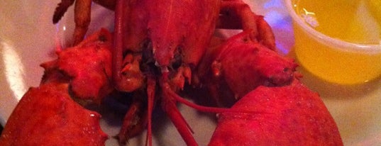 Boston Lobster Feast is one of Места, куда обязательно вернусь.