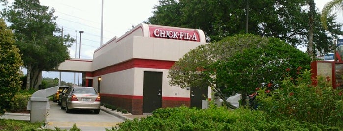 Chick-fil-A is one of Bradleyさんのお気に入りスポット.