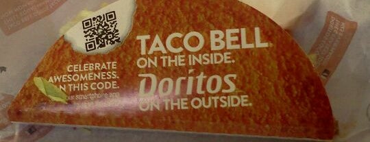 Taco Bell is one of John : понравившиеся места.