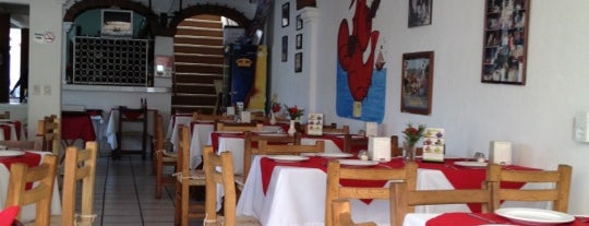 Langosta Feliz is one of Puerto Vallarta best mexican popular food.