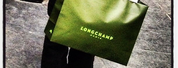 Longchamp is one of Run The'nin Beğendiği Mekanlar.
