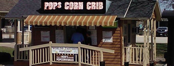 Pop's Corn Crib is one of สถานที่ที่ Angela ถูกใจ.