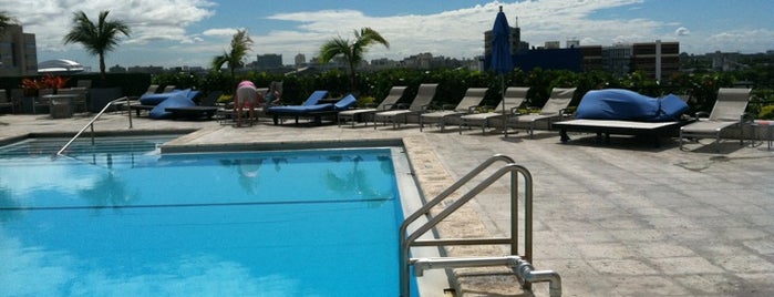 Hilton Hotel Rooftop Pool is one of Ladies Cruise 2012.