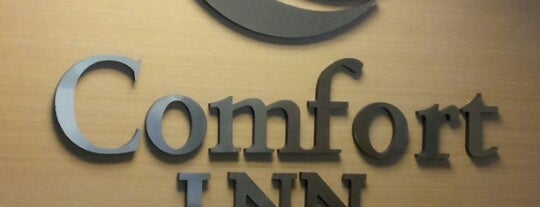 Comfort Inn is one of Jump Off's.