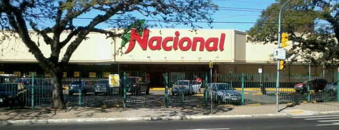 Nacional is one of Locais curtidos por Jaques.