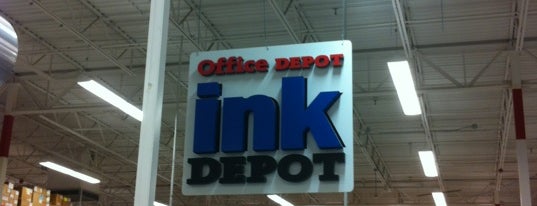 Office Depot is one of Renéさんのお気に入りスポット.