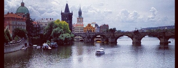 Ponte Carlos is one of Prague.