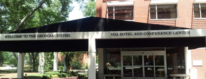 University of Georgia Center for Continuing Education & Hotel is one of Locais salvos de Cory.