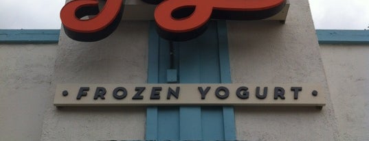 YoLo Frozen Yogurt is one of Posti che sono piaciuti a JD.