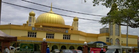 Masjid Ridzwaniah is one of Explorer @ Kuala Kangsar.