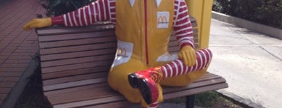 McDonald's is one of Matt : понравившиеся места.