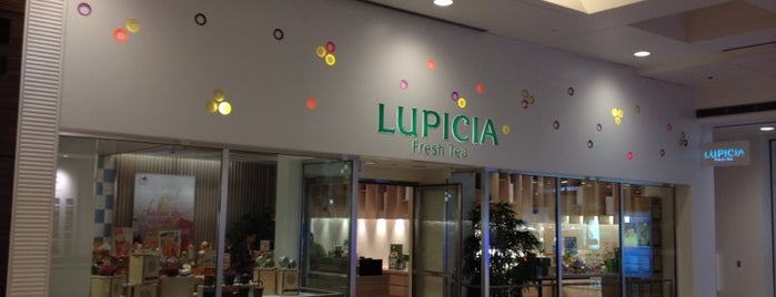 Lupicia Fresh Tea is one of Locais curtidos por Sada.